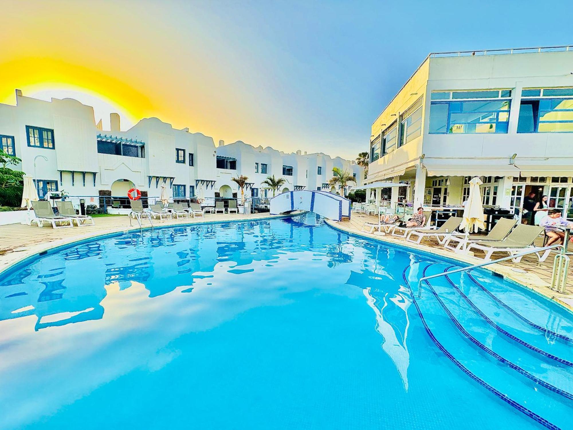 Luxury Villa Fanabe With Private Garden Costa Adeje  Buitenkant foto