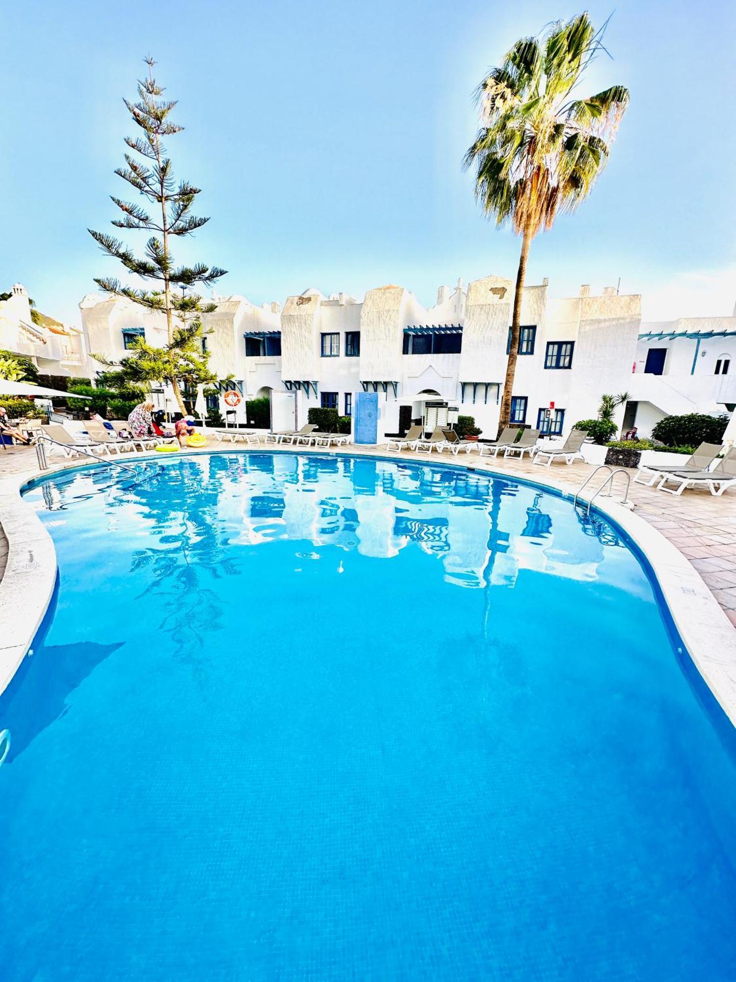 Luxury Villa Fanabe With Private Garden Costa Adeje  Buitenkant foto
