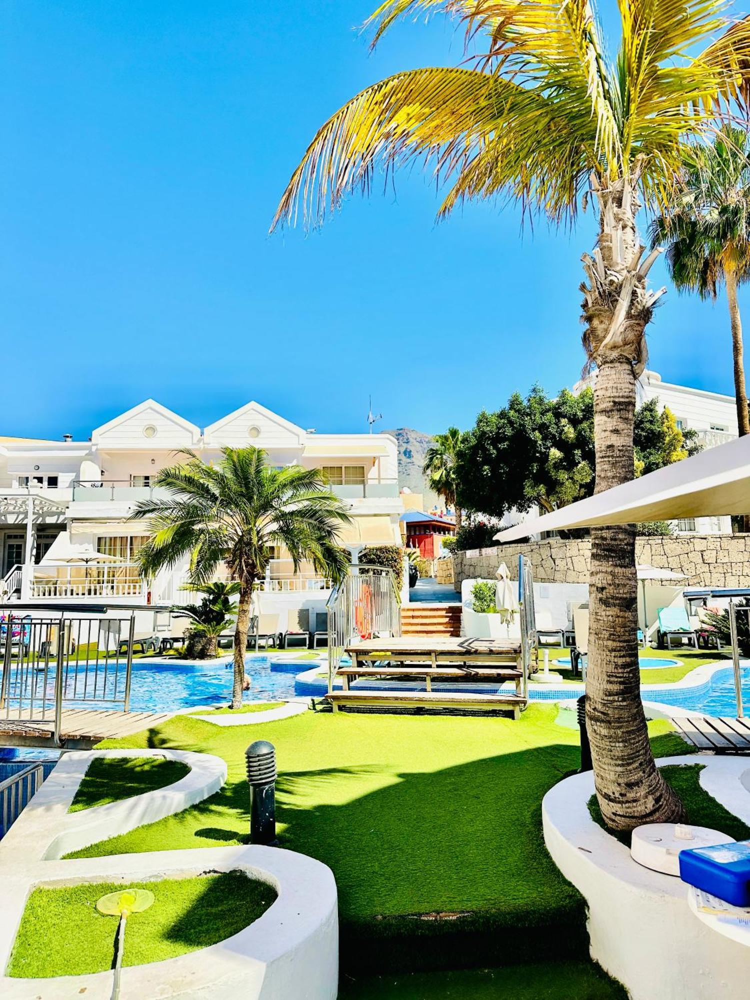Luxury Villa Fanabe With Private Garden Costa Adeje  Buitenkant foto